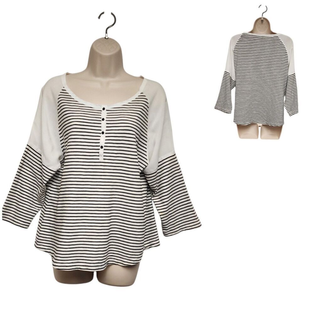Chicos Zenergy Scoop Neck 3/4 Sleeve Cream/Black Striped Top Blouse 2 L(12-14)